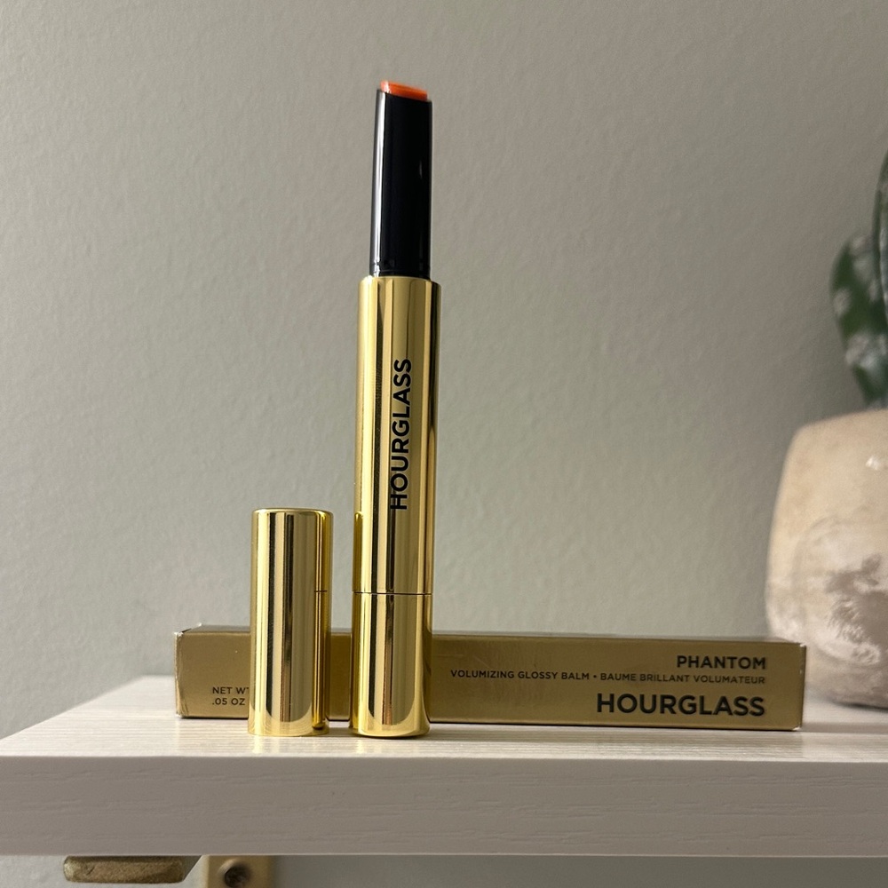 Hourglass Phantom Volumizing Glossy Balm - Lucid 155